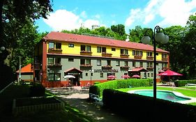 Hotel Milan Vopicka